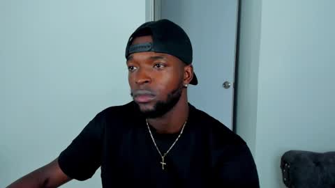 Snapshot of dylantaylor_1 chatting on 09/28/25, 03:56 Dylan Taylor online show from 09/28/25, 03:56