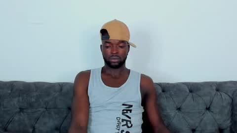 Snapshot of dylantaylor_1 chatting on 10/28/25, 04:27 Dylan Taylor online show from 10/28/25, 04:27