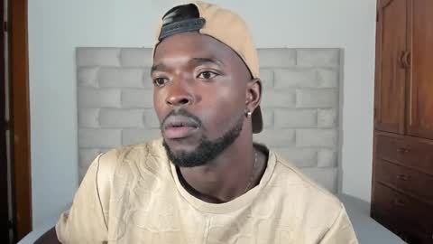 Snapshot of dylantaylor_1 chatting on 11/23/25, 12:27 Dylan Taylor online show from 11/23/25, 12:27