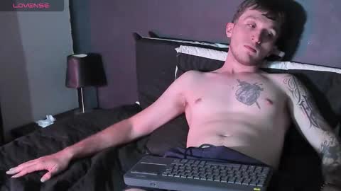 Snapshot of dylanwhite23 chatting on 12/16/25, 02:16 ---DYLAN--- online show from 12/16/25, 02:16