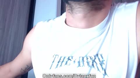 Snapshot of dylanxfun chatting on 10/09/25, 12:08 dylanxfun online show from 10/09/25, 12:08