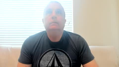 Snapshot of e_rectiom chatting on 02/24/25, 11:19 Mr Wonderful online show from 02/24/25, 11:19