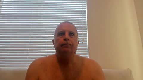 Snapshot of e_rectiom chatting on 09/22/25, 03:36 Mr Wonderful online show from 09/22/25, 03:36