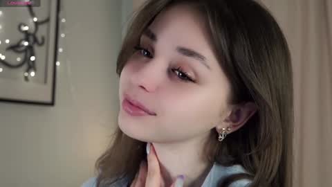 Snapshot of earlenebigge chatting on 01/12/25, 01:11 Kriss online show from 01/12/25, 01:11