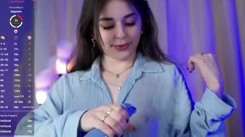 Snapshot of earlenebigge chatting on 02/10/25, 07:26 Kriss online show from 02/10/25, 07:26