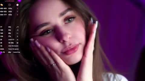 Snapshot of earlenebigge chatting on 03/09/25, 04:27 Kriss online show from 03/09/25, 04:27