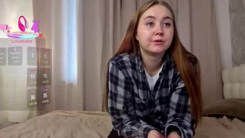 Snapshot of earliesterns chatting on 10/12/25, 07:18 Zoe online show from 10/12/25, 07:18