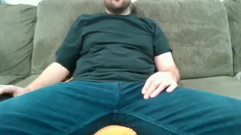 Snapshot of easy555555 chatting on 12/09/24, 08:12 easy555555 online show from 12/09/24, 08:12