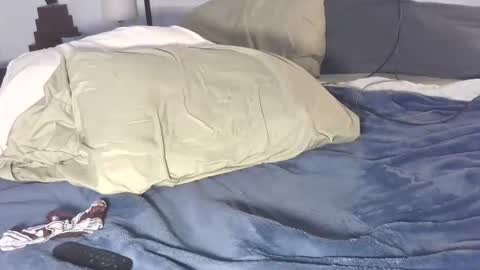 easybreezy69 online show from 10/26/25, 11:27