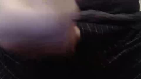 eat_a_peach2 online show from 10/30/25, 11:22