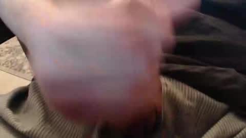 eat_a_peach2 online show from 04/28/26, 10:42