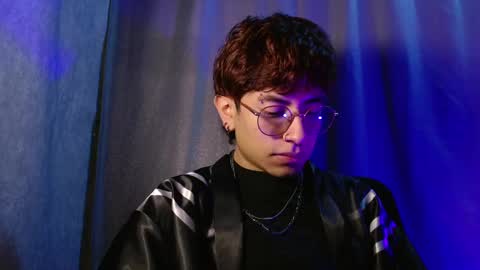 eather_luxury online show from 12/22/24, 07:21