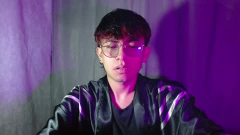 eather_luxury online show from 02/15/25, 07:39