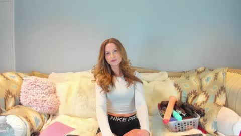 Snapshot of eatmygingersnapps chatting on 03/10/26, 02:44 Allison online show from 03/10/26, 02:44