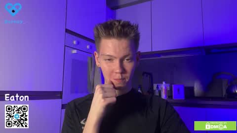 Snapshot of eaton_ chatting on 11/27/25, 06:10 eaton_ online show from 11/27/25, 06:10