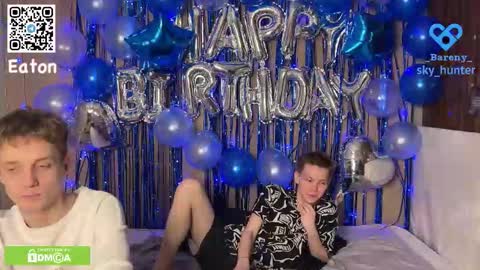 Snapshot of eaton_ chatting on 12/17/25, 04:46 eaton_ online show from 12/17/25, 04:46