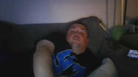 Snapshot of eazyb1991 chatting on 12/31/24, 09:17 Eazyb91 online show from 12/31/24, 09:17