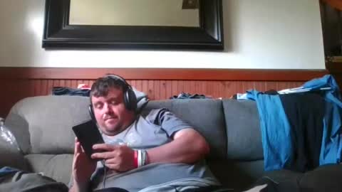 Eazyb91 online show from 06/20/26, 09:28