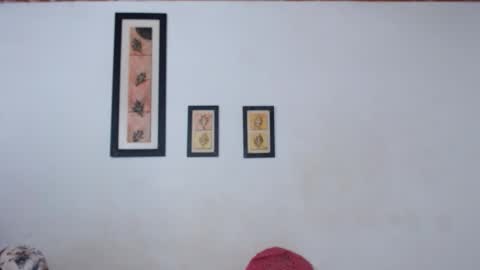 Laraand Drake online show from 11/07/25, 08:36