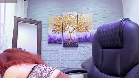      online show from 12/17/25, 11:38