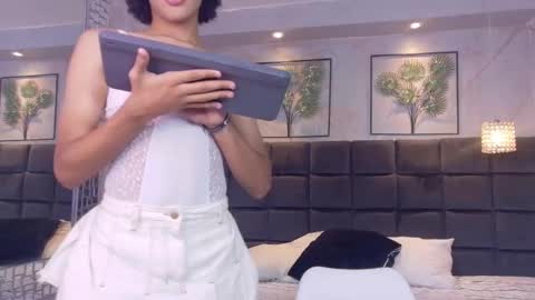 eboneycurly online show from 09/09/25, 06:29