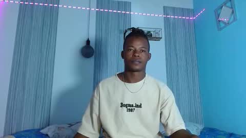 Chris Palaz  online show from 11/17/25, 07:19