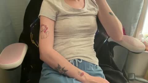 americnbarbie online show from 01/25/25, 07:49