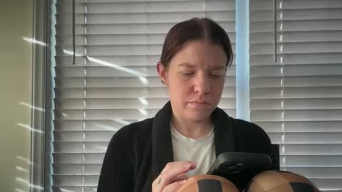 americnbarbie online show from 02/07/25, 01:22