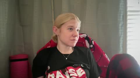 americnbarbie online show from 11/22/25, 03:00