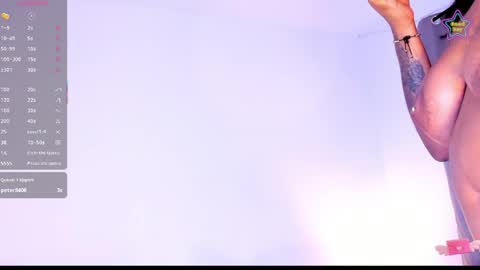 Snapshot of ebony__queen2 chatting on 06/08/26, 01:28 ebony__queen2 online show from 06/08/26, 01:28