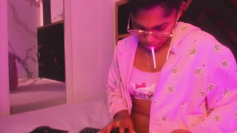 Luci  online show from 09/11/25, 01:28