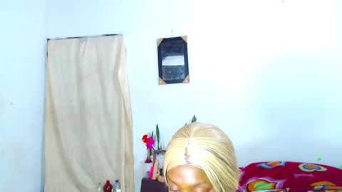 chayna smith online show from 02/25/25, 01:41
