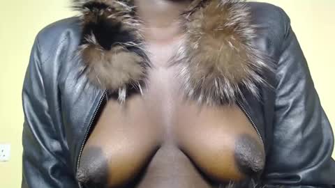 ebony choco2 online show from 01/15/25, 05:08