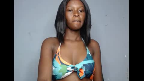 vicky online show from 09/17/25, 09:22