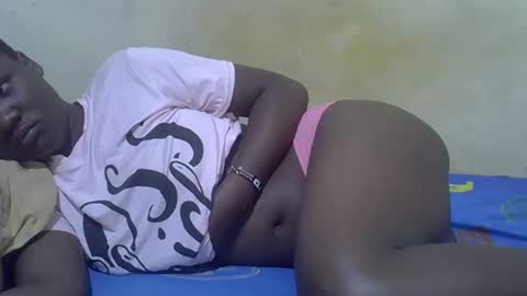 ebony_flower4 online show from 11/18/25, 03:23