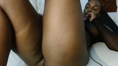 Snapshot of ebony_ghoddes chatting on 11/22/25, 04:50 ebony online show from 11/22/25, 04:50