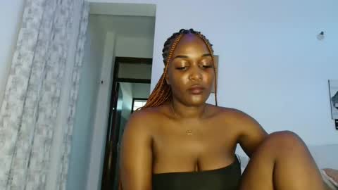 ebony online show from 04/01/26, 01:52