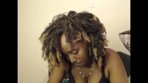 ebony_hairy online show from 01/15/25, 07:37