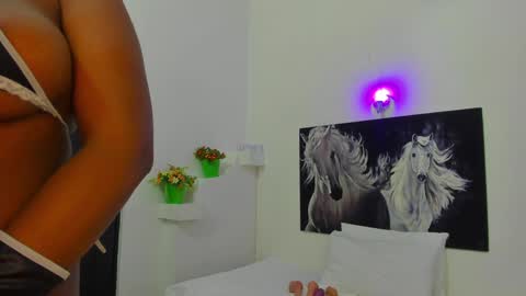 ebony_katterin online show from 12/13/24, 07:32