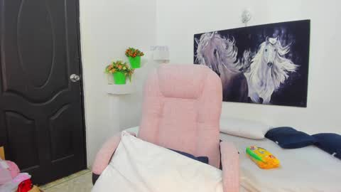 ebony_katterin online show from 12/25/24, 03:38