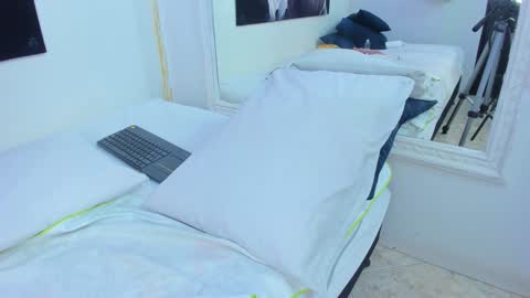 ebony_katterin online show from 12/30/24, 10:45