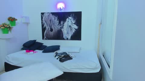 ebony_katterin online show from 12/31/24, 01:47