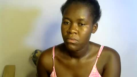 Snapshot of ebony_lynne chatting on 04/21/26, 01:42 ebony_lynne online show from 04/21/26, 01:42
