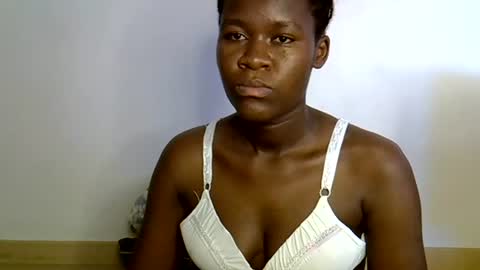 ebony_lynne online show from 07/01/26, 01:07