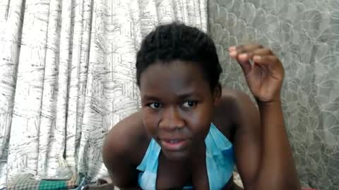 ebony_lynne online show from 07/01/26, 09:47