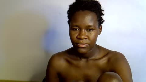 ebony_lynne online show from 07/05/26, 09:44