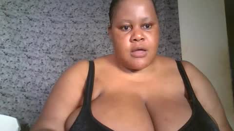 Snapshot of ebony_magixs chatting on 09/18/25, 06:54 ebony_magixs online show from 09/18/25, 06:54