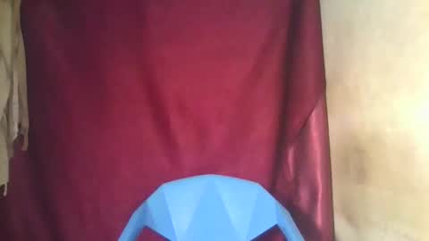 Snapshot of ebony_magixs chatting on 11/27/25, 04:47 ebony_magixs online show from 11/27/25, 04:47