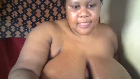 Snapshot of ebony_magixs chatting on 12/02/25, 10:27 ebony_magixs online show from 12/02/25, 10:27