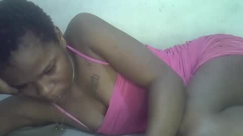 ebony_pearl59 online show from 04/13/26, 11:05